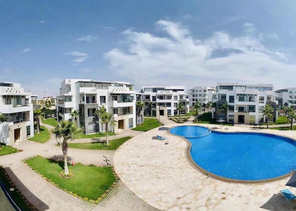 Appartement De Luxe ,Piscine,Parking,Terrasse Agadir Eksteriør billede