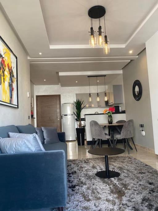 Appartement De Luxe ,Piscine,Parking,Terrasse Agadir Eksteriør billede