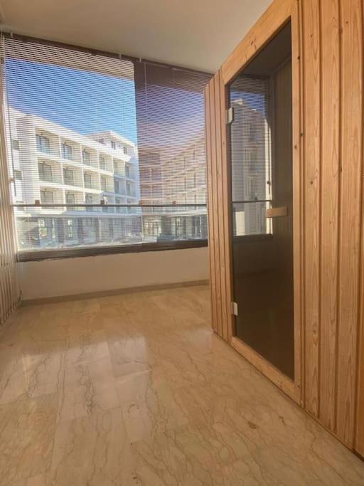 Appartement De Luxe ,Piscine,Parking,Terrasse Agadir Eksteriør billede