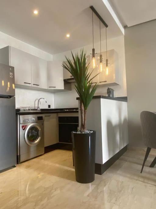 Appartement De Luxe ,Piscine,Parking,Terrasse Agadir Eksteriør billede